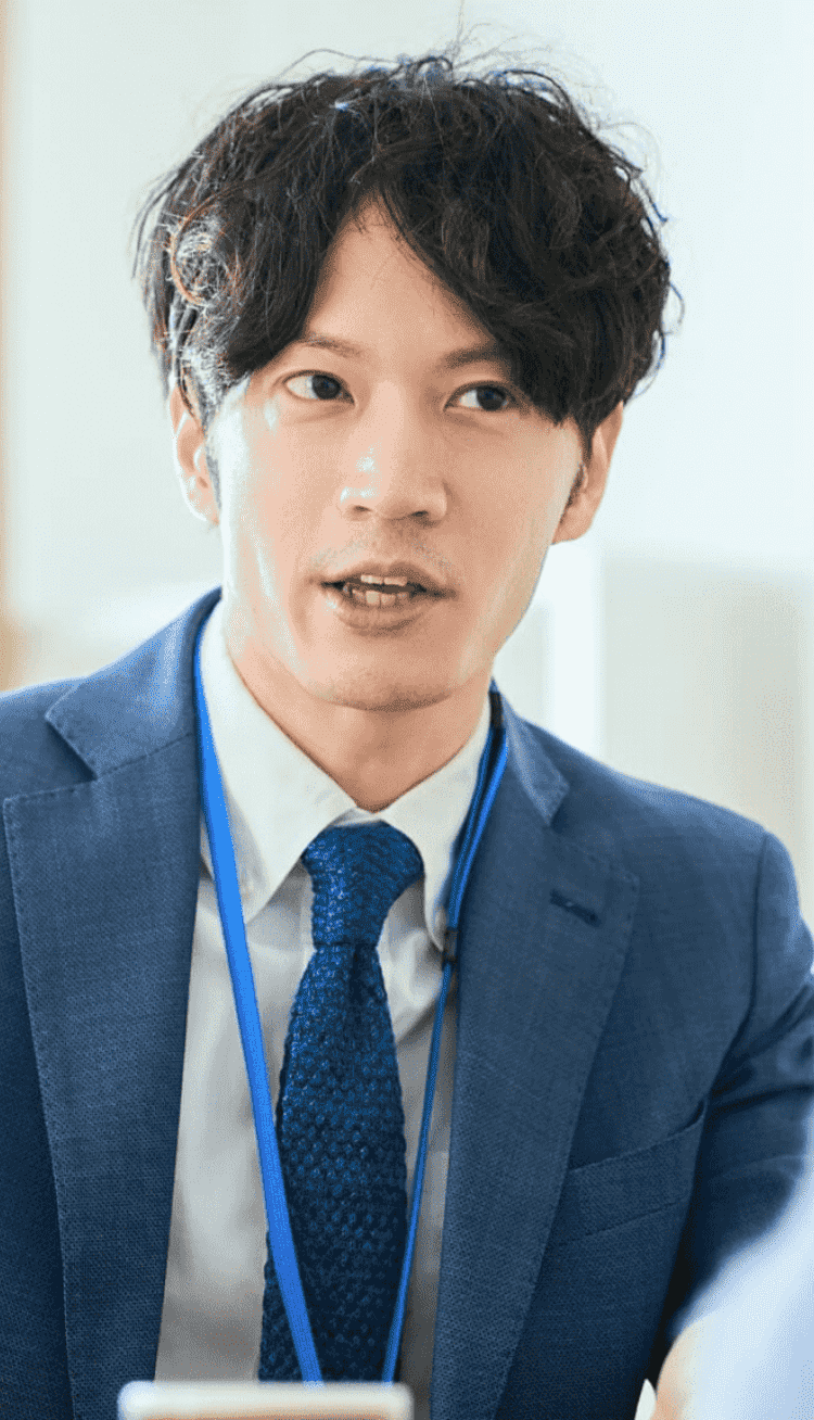 男性社員の写真