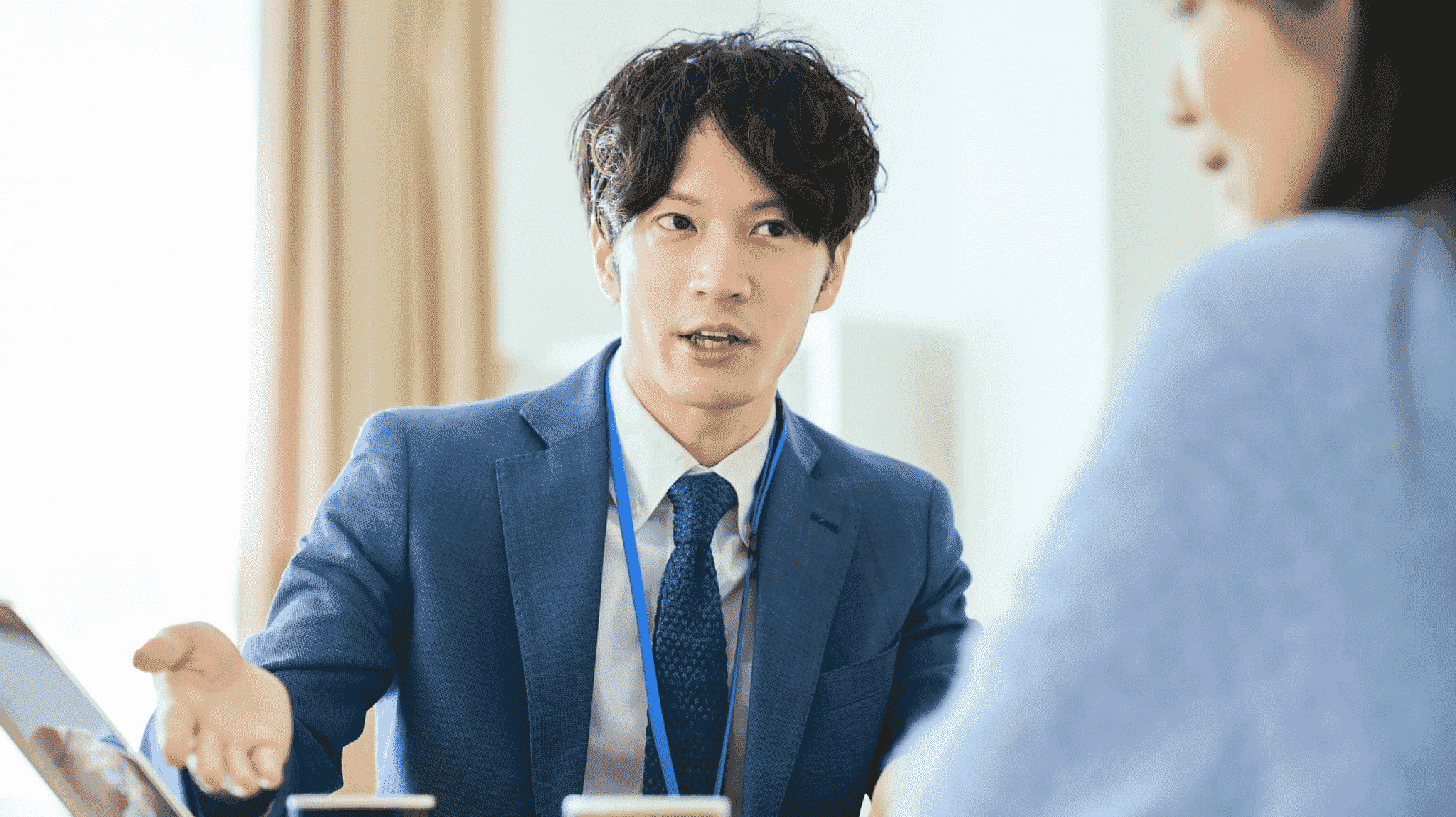 男性社員の写真